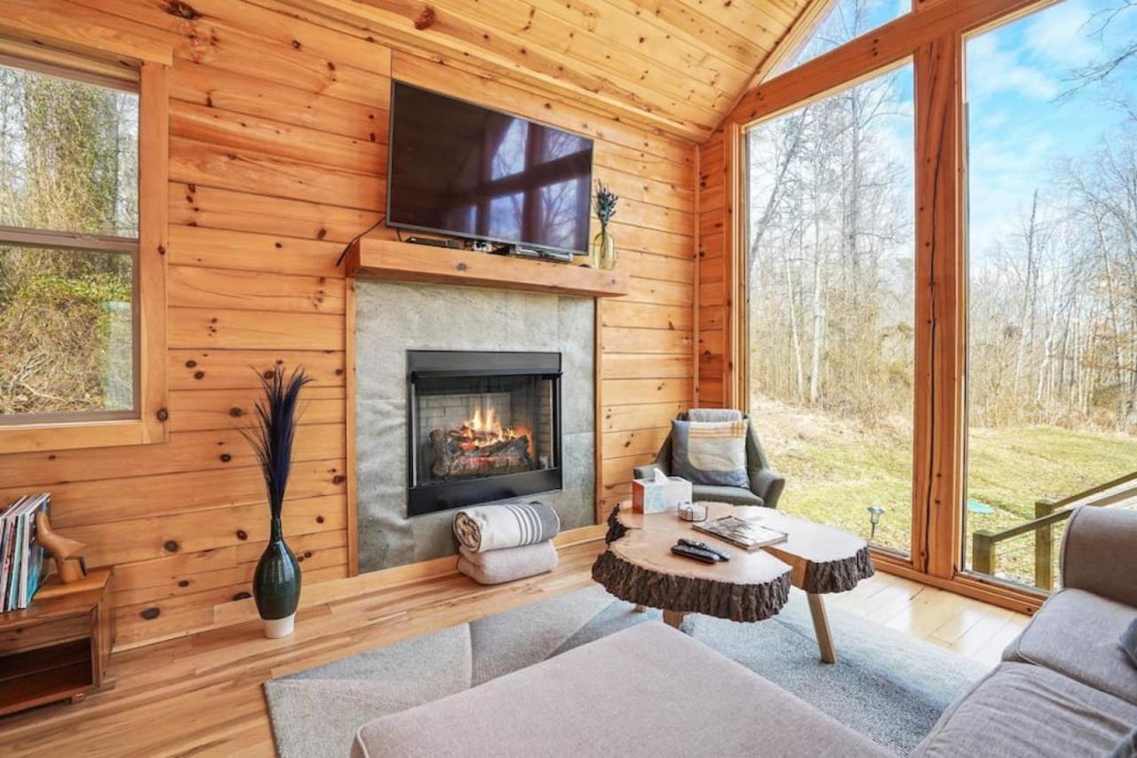 Fern Haven A Modern Take On Hocking Hills Cabins Stella Exterior foto